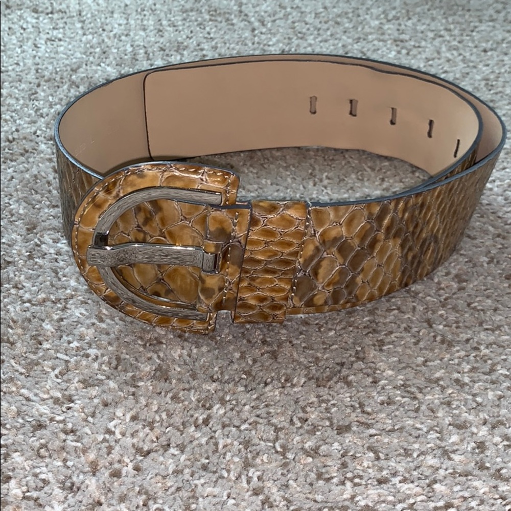 BANANA REPUBLIC belt